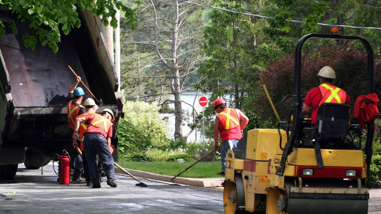 Utility potholing