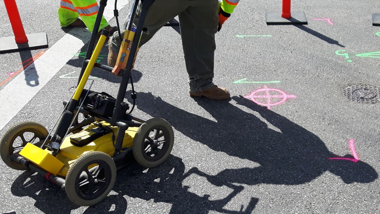 underground utility locating, California Regulations for Locating Gas Lines: What Homeowners and Contractors Need to Know