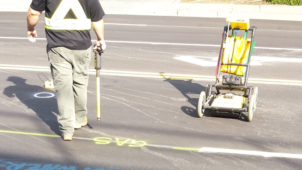 Utility strikes, 5 Red Flags to Avoid When Hiring a Utility Locating Service