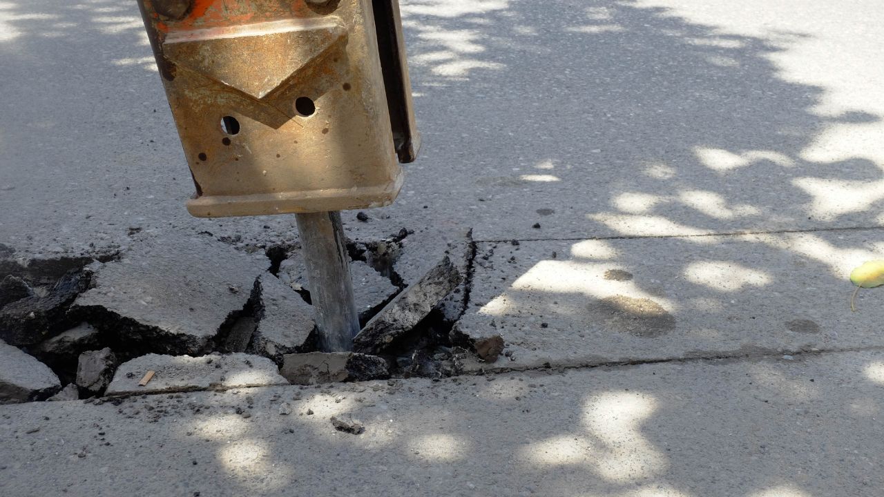 utility locating service in Arizona, What Happens If You Don’t Call Before You Dig in Arizona?