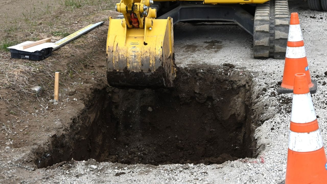 Professional underground utility locating, Understanding Tolerance Zones: How Far You Must Dig From A Marked Line